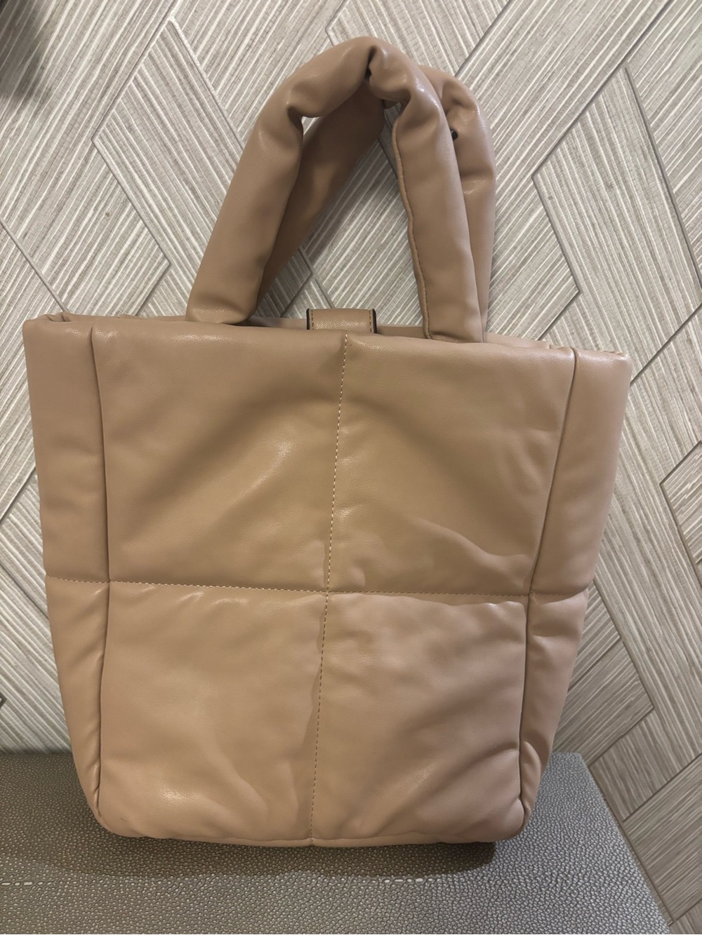 Quilted Padded Tote Bag in Taupe